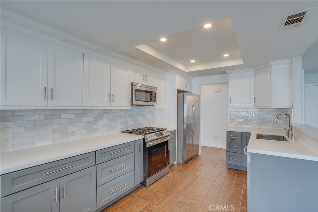 2173 Tehachapi Drive Corona, CA 92879 - Photo 15 of 57