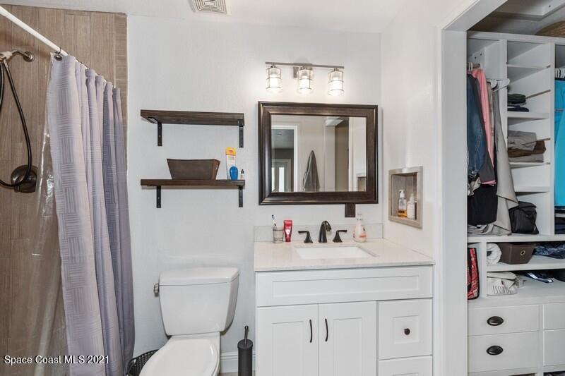 6023 Elgin Road Cocoa, FL 32927 - Photo 8 of 15 Master bath
