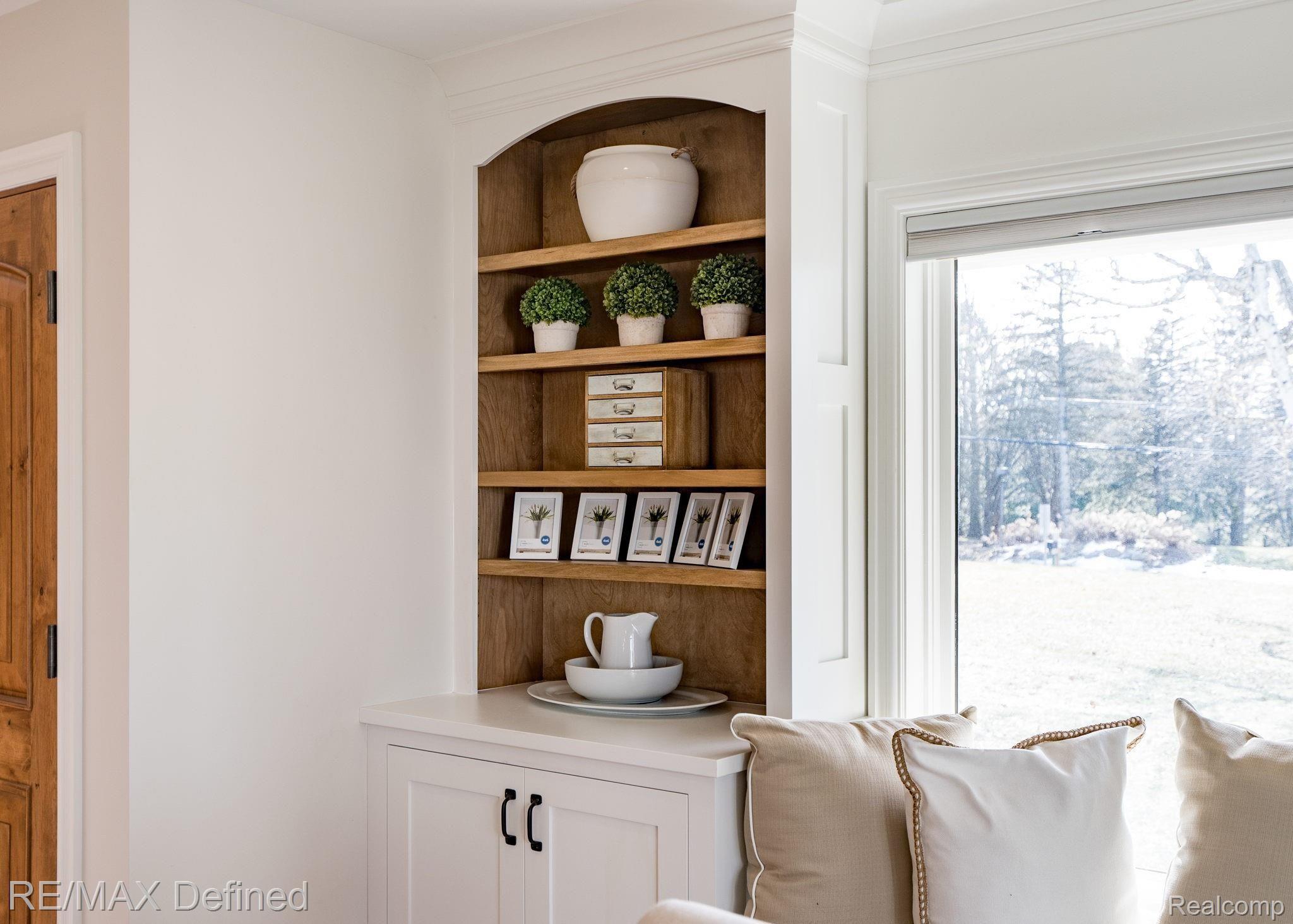 5515 Orion Road Rochester, MI 48306 - Photo 21 of 68 26-web-or-mls-5515-Orion-Rd-26.jpg