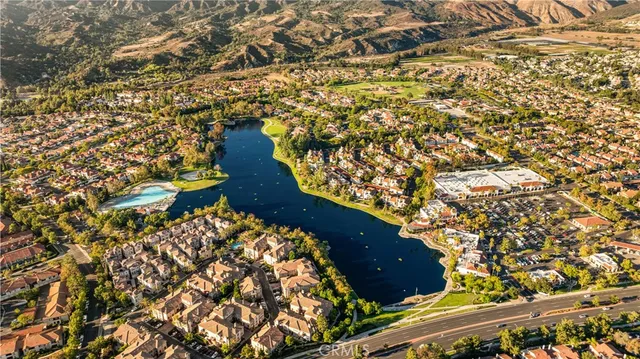 $1,238,000 | 16 Las Piedras, Rancho Santa Margarita, CA 92688