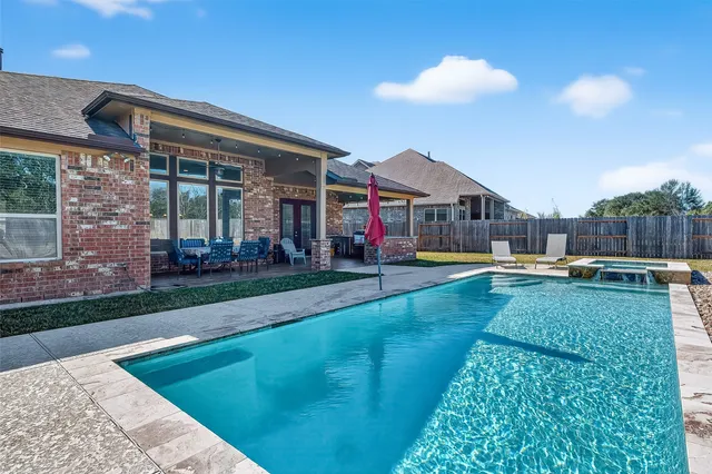 $575,000 | 9609 Live Creek Lane, Pearland, TX 77584