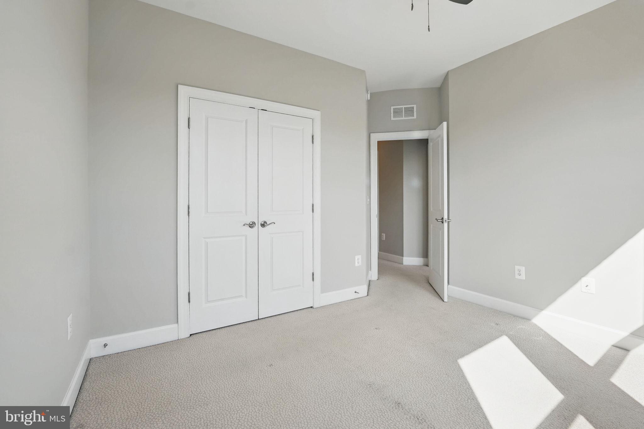 9870 Buchanan Loop Manassas, VA 20110 - Photo 21 of 41 a view of an empty room