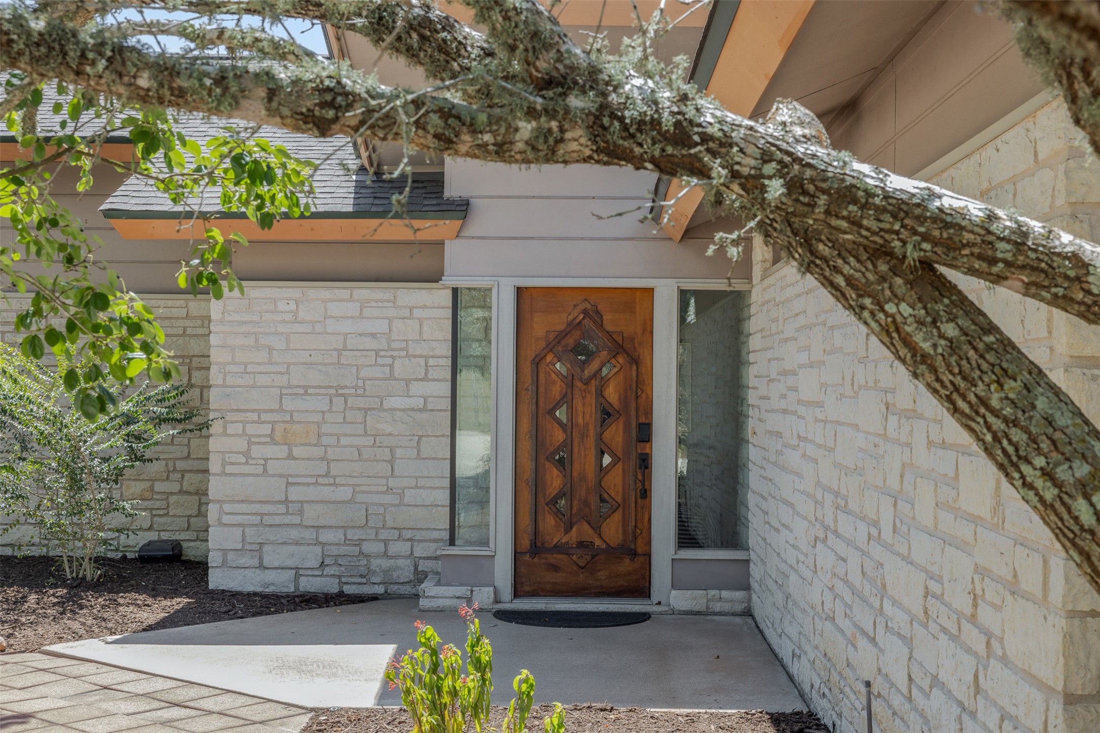 6219 Andreas Road Round Top, TX 78954 - Photo 8 of 35 Gallery Image 8