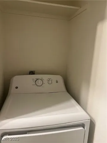 $1,500 | 231 West Horizon Ridge Parkway, Unit 1913, Henderson, NV 89012