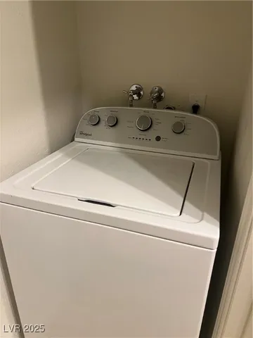 $1,500 | 231 West Horizon Ridge Parkway, Unit 1913, Henderson, NV 89012