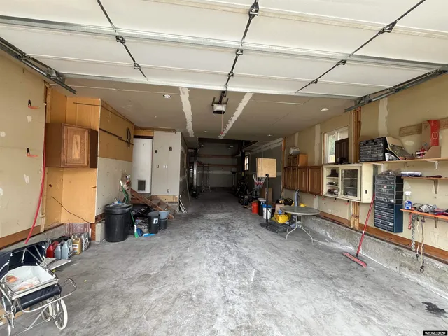 $389,000 | 2460 West Teton Boulevard, Green River, WY 82935