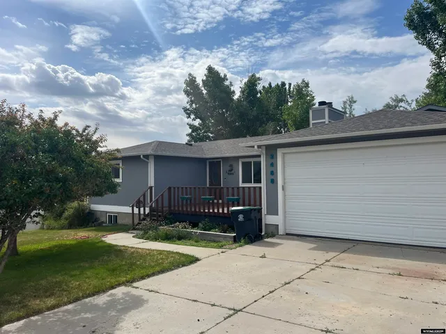 $389,000 | 2460 West Teton Boulevard, Green River, WY 82935