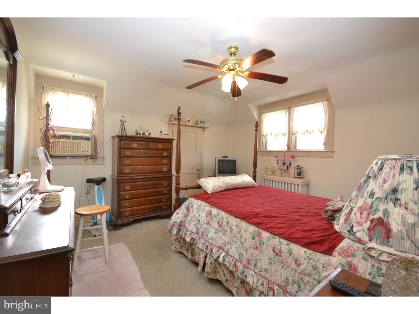 128 Walsh Road Lansdowne, PA 19050 - Photo 14 of 25 Bedroom 2