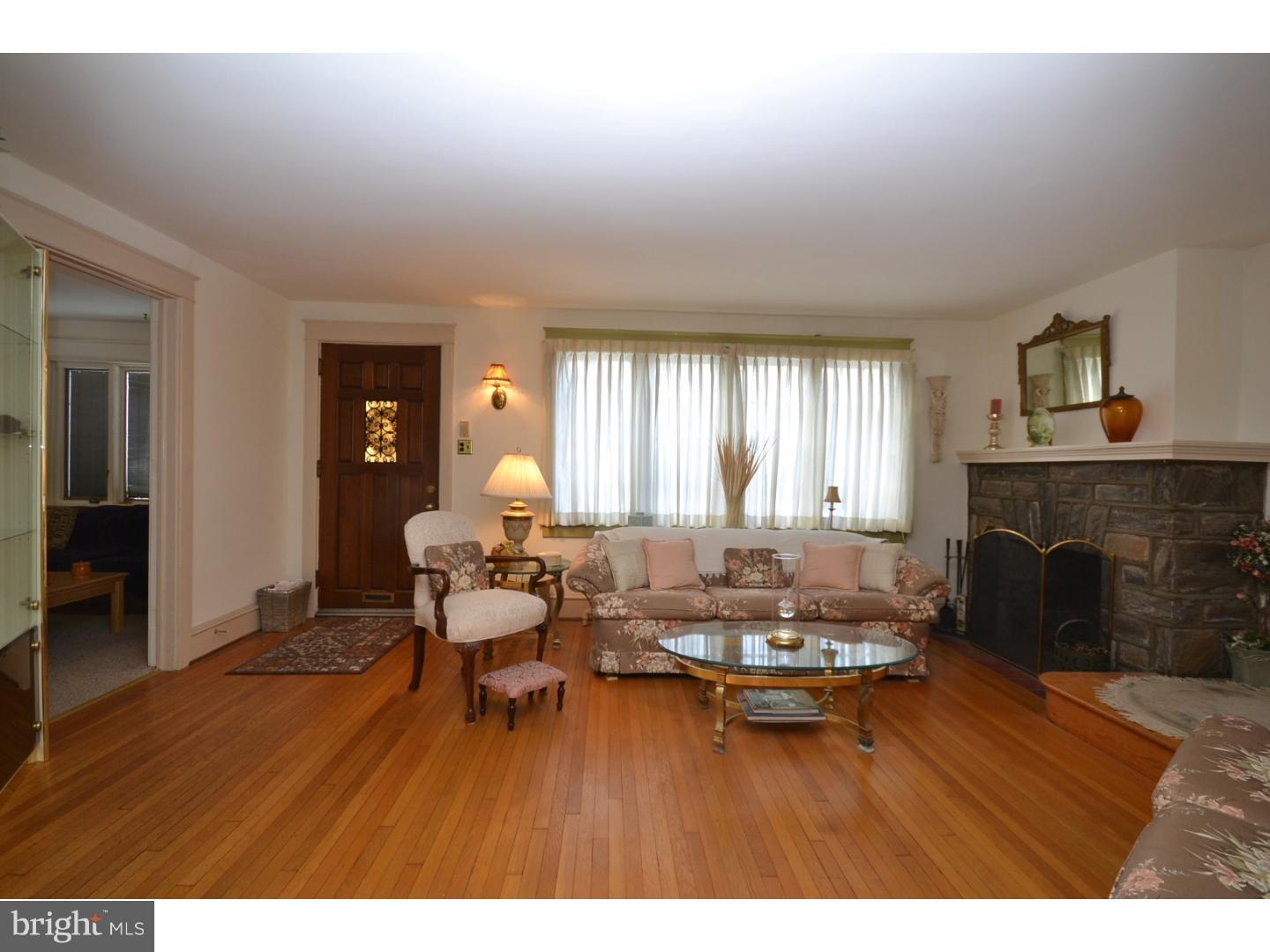 128 Walsh Road Lansdowne, PA 19050 - Photo 5 of 25