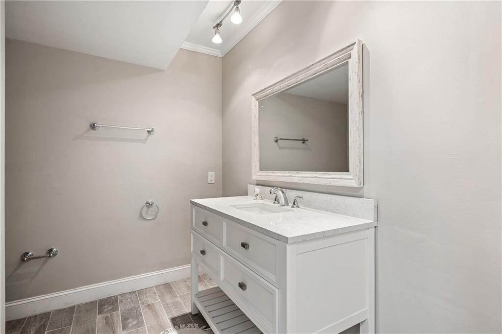 6851 Roswell Road, Unit F32 Sandy Springs, GA 30328 - Photo 19 of 33