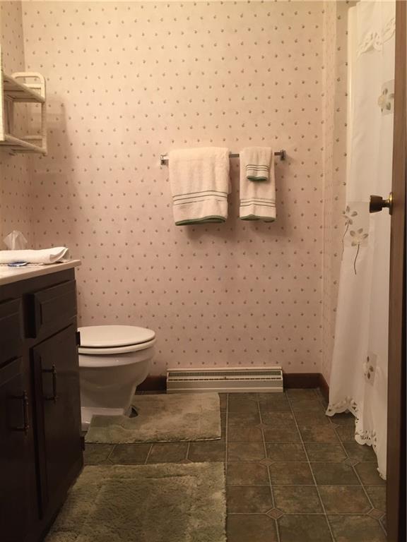 33 Stonegate Road Indiana, PA 15701 - Photo 14 of 23 Main Bath