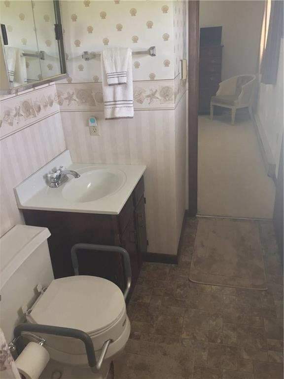 33 Stonegate Road Indiana, PA 15701 - Photo 17 of 23 Master Bath