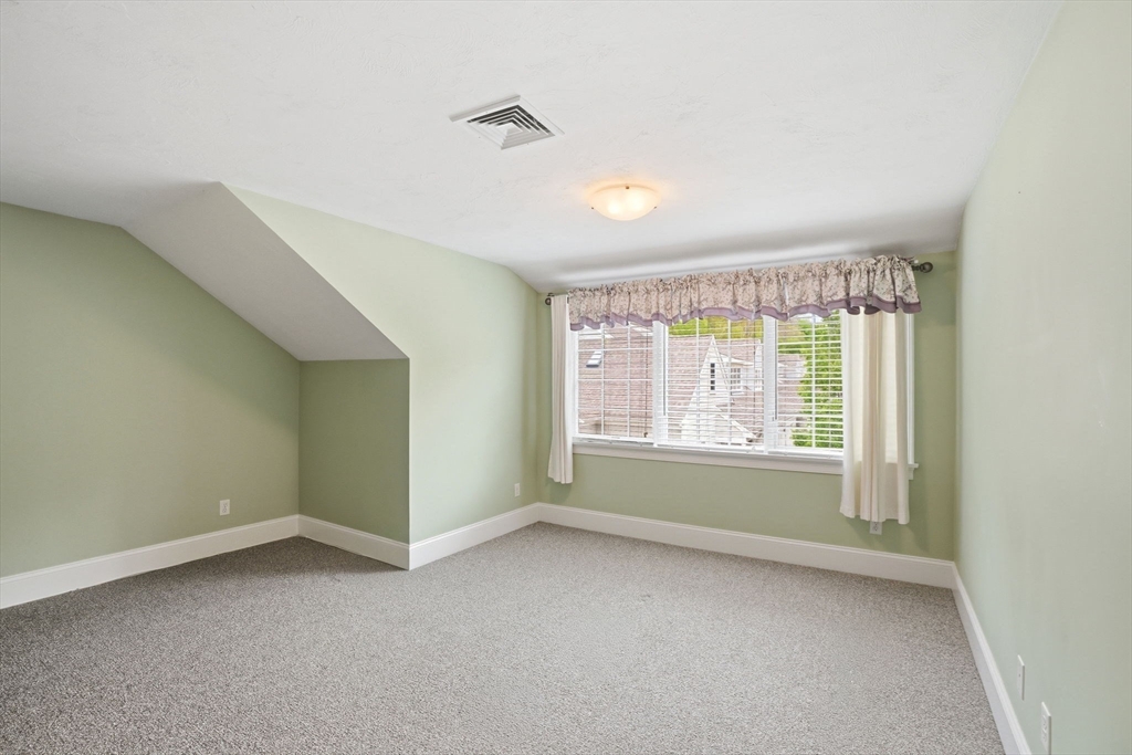 17 Hannah Brook Waye, Unit 9 Marshfield, MA 02050 - Photo 28 of 42