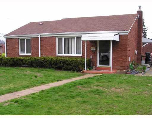 528 Scene Ridge Road Liberty, PA 15133 - Photo 1 of 15 Exterior Front.