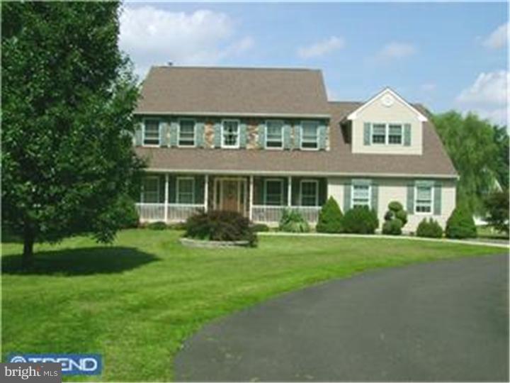 810 Herman Road Horsham, PA 19044 - Photo 1 of 3 Exterior