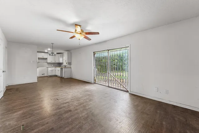 $136,000 | 2709 Davis Street, Houston, TX 77026