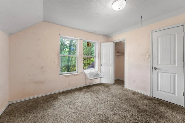 $136,000 | 2709 Davis Street, Houston, TX 77026