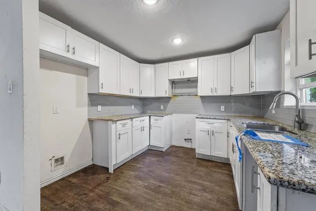 $136,000 | 2709 Davis Street, Houston, TX 77026