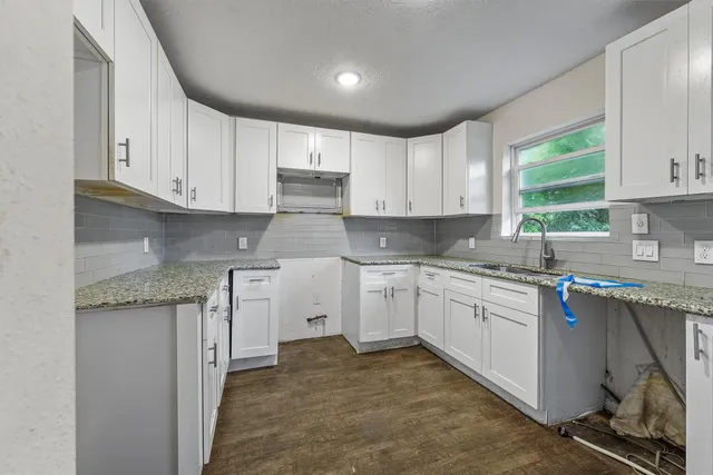 $136,000 | 2709 Davis Street, Houston, TX 77026