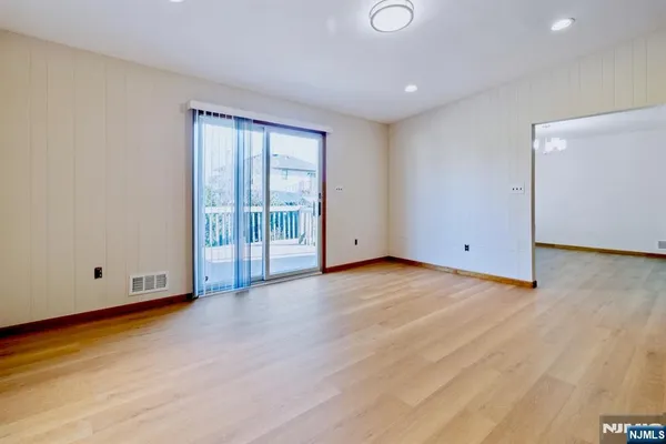 $3,950 | 48 Center Court, Garfield, NJ 07026