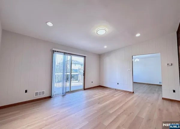 $3,950 | 48 Center Court, Garfield, NJ 07026