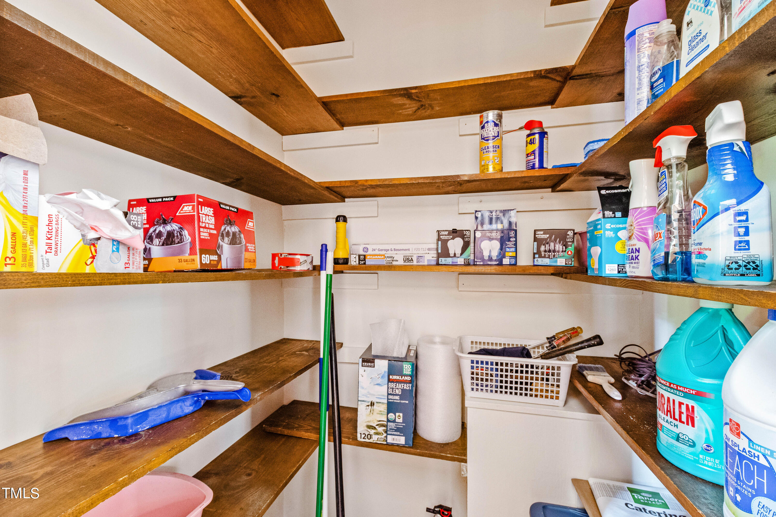 224 Singleton Street Raleigh, NC 27606 - Photo 20 of 49 Pantry