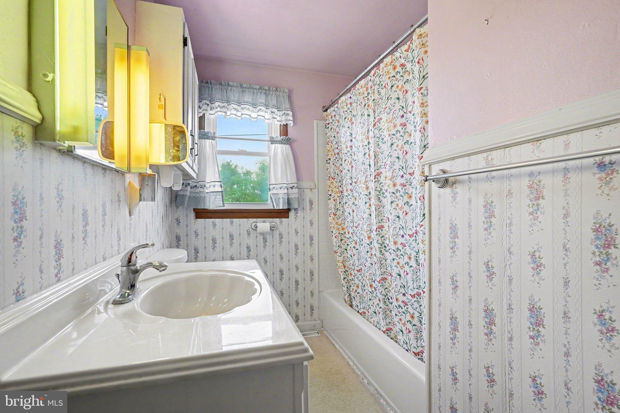 1872 Spring Road Carlisle, PA 17013 - Photo 22 of 28 Gallery Image 22