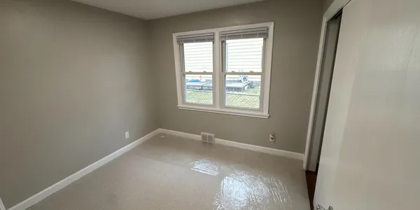 $324,900 | 42 Baker Street West, St. Paul, MN 55107
