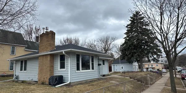 $324,900 | 42 Baker Street West, St. Paul, MN 55107