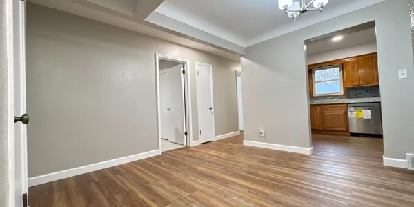 $324,900 | 42 Baker Street West, St. Paul, MN 55107