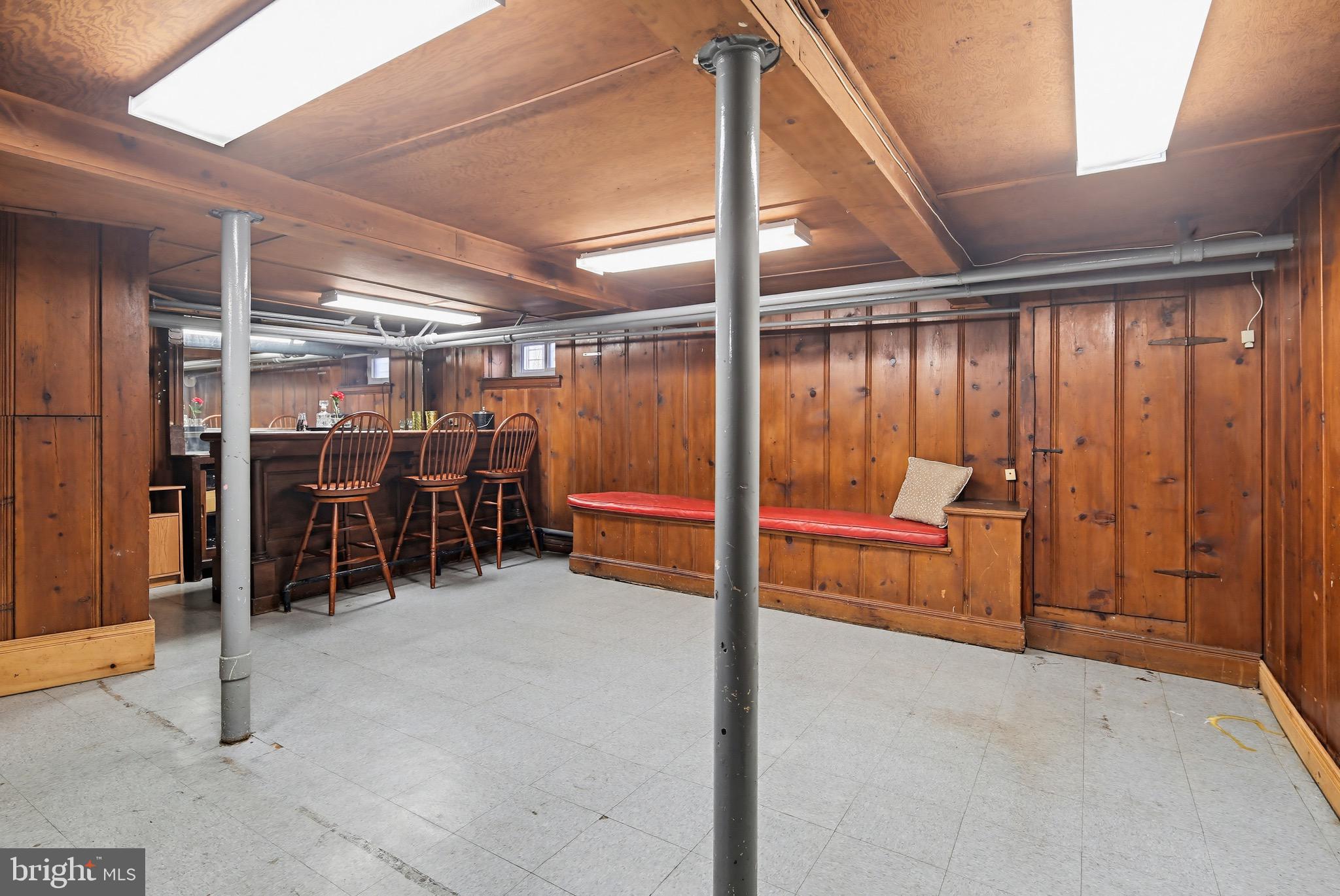 705 Winans Way Baltimore, MD 21229 - Photo 30 of 43