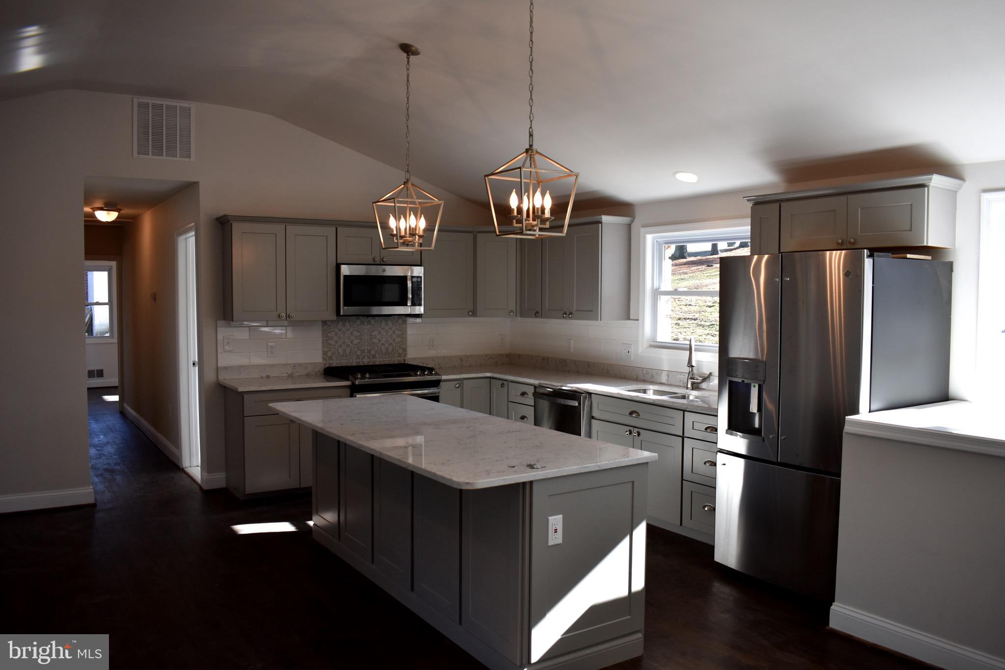 4603 Hydes Road Hydes, MD 21082 - Photo 2 of 21