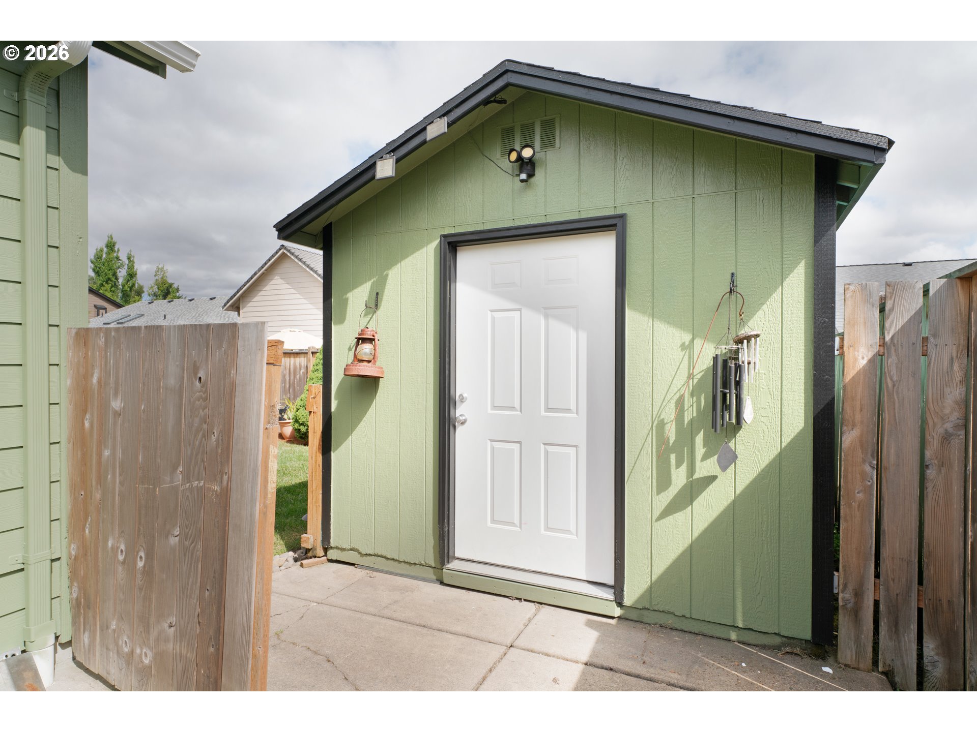 3392 Falcon Drive Springfield, OR 97477 - Photo 39 of 46