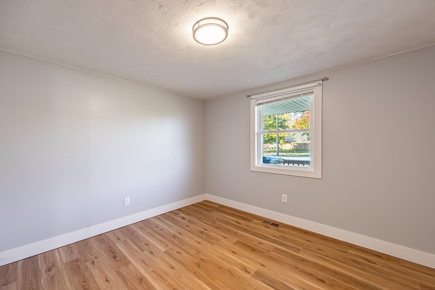 9524 Mt Tabor Road Aurora, IN 47001 - Photo 24 of 44