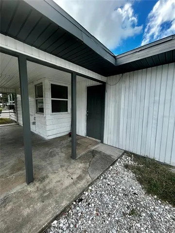 a view of parking area