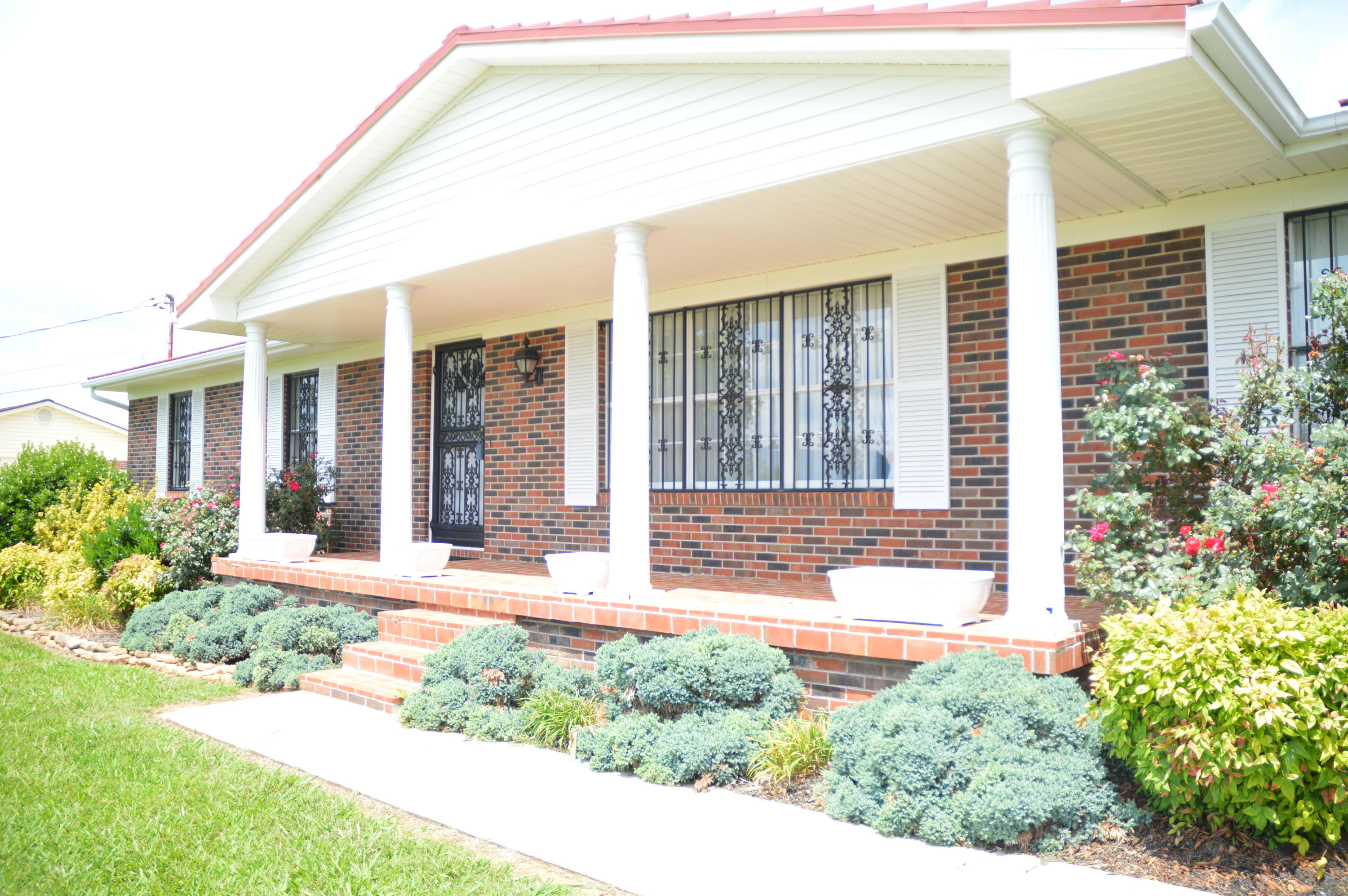218 Simmons Road Seymour, TN 37865 - Photo 2 of 40 218 Simmons - Pic 000 (45)