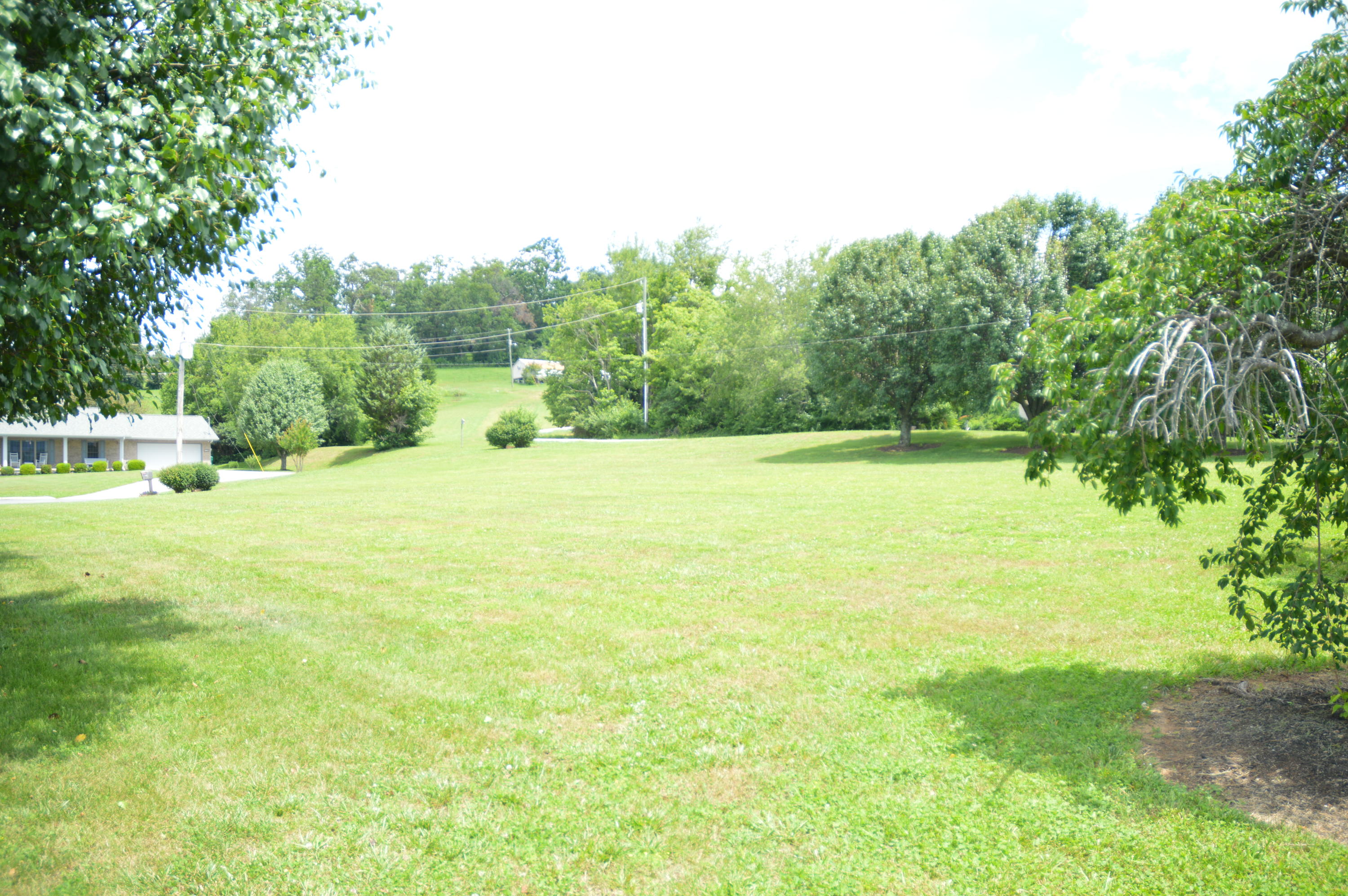 218 Simmons Road Seymour, TN 37865 - Photo 30 of 40 218 Simmons - Pic 000 (29)