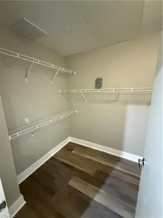$1,595 | 810 West 4th Street, Unit 421, Winston-Salem, NC 27101