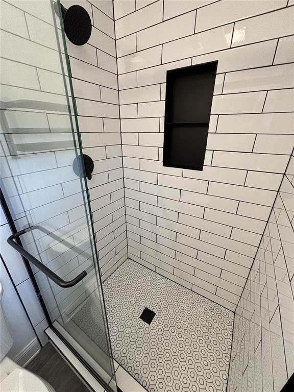 2911 Williams Road Plant City, FL 33565 - Photo 44 of 51 a bathroom with a shower