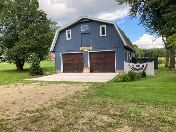 $374,900 | 435 South Main Street, Fall River, WI 53932