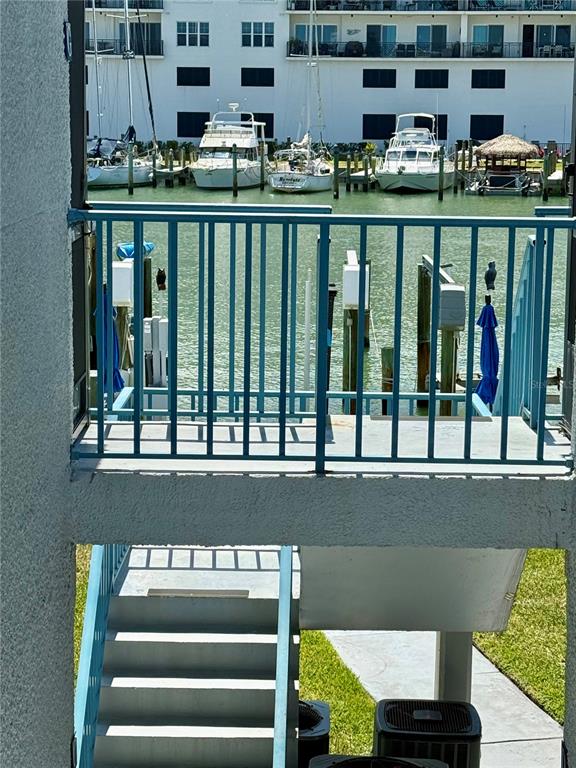 169 Medallion Boulevard, Unit E Madeira Beach, FL 33708 - Photo 4 of 45