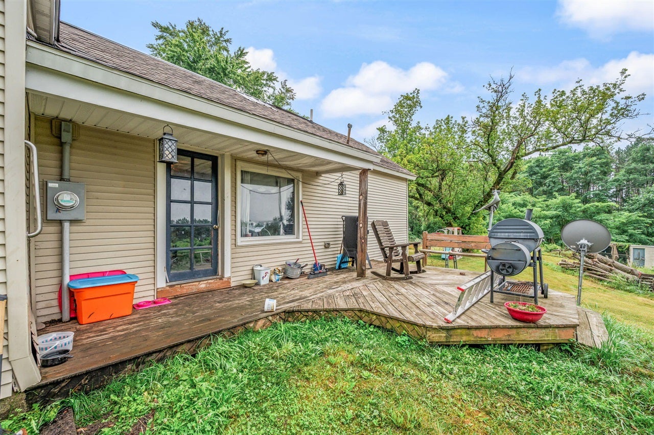 10055 8 Mile Road Evart, MI 49631 - Photo 16 of 30 Gallery Image 16