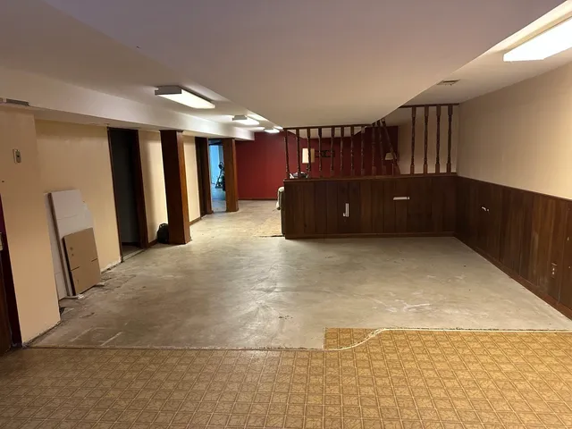 a view of utility room