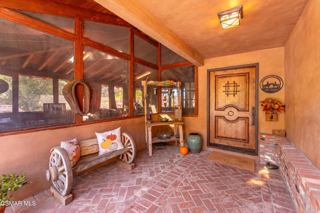 356 East Carlisle Road Thousand Oaks, CA 91361 - Photo 18 of 74
