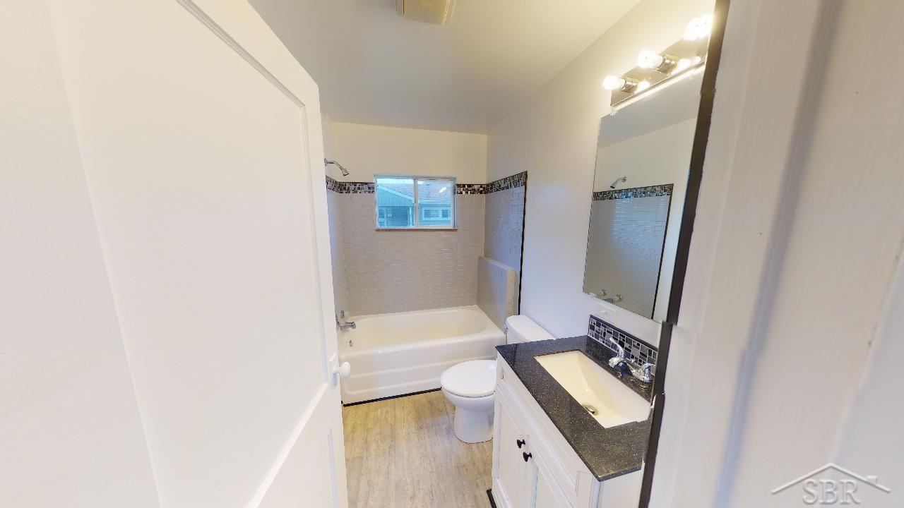 2300 South Monroe Street Bay City, MI 48708 - Photo 10 of 14 50014147-9.JPG