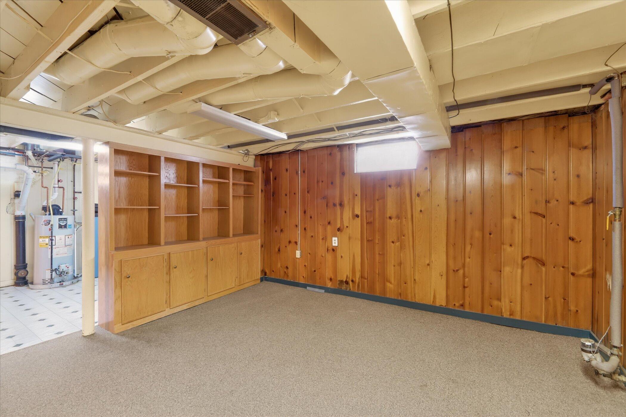 1422 Reycraft Drive Kalamazoo, MI 49001 - Photo 30 of 41 30-1422-Reycraft-Dr-Kalamazoo-Windowstil