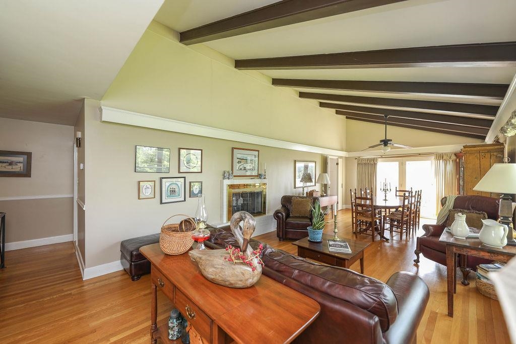 1601 Brunswick Road Waynesboro, VA 22980 - Photo 4 of 51 Gallery Image 4