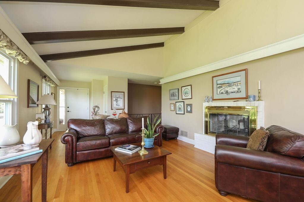 1601 Brunswick Road Waynesboro, VA 22980 - Photo 7 of 51 Gallery Image 7