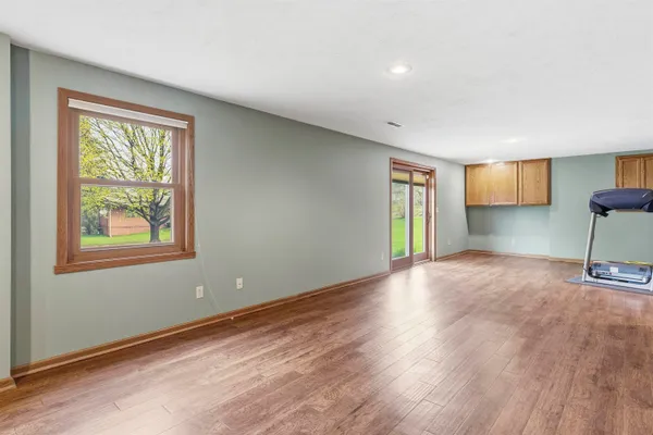 $449,900 | 6990 Skyview Trail, Roscoe, IL 61073