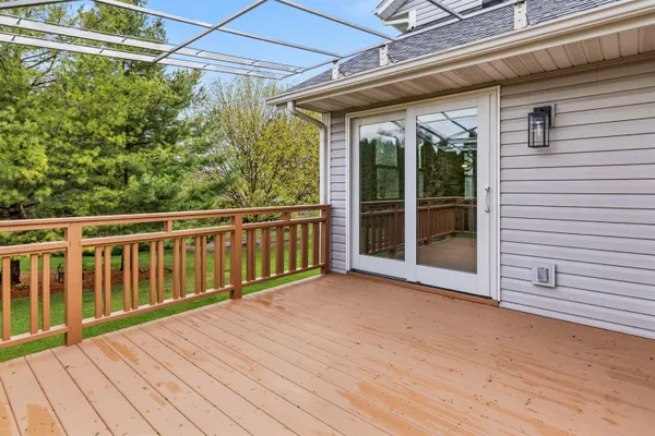$449,900 | 6990 Skyview Trail, Roscoe, IL 61073